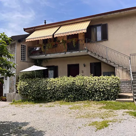 Il Cortile Single & Double In No Como