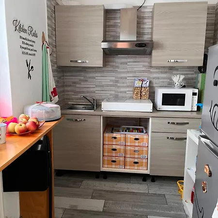 Il Cortile Single & Double In No Bed and breakfast Como