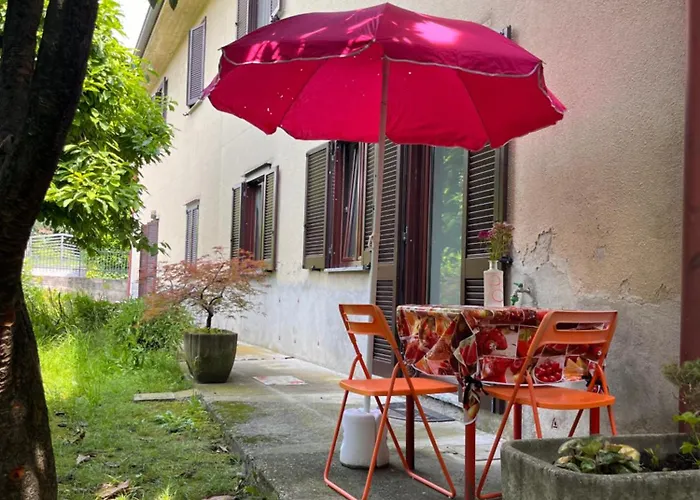 Il Cortile Single & Double In No Bed & Breakfast Como